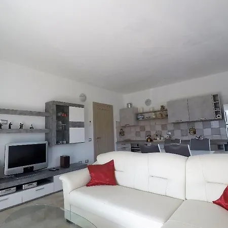 Apartment Sweet *