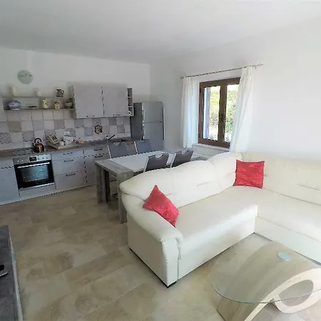 Sweet Apartment